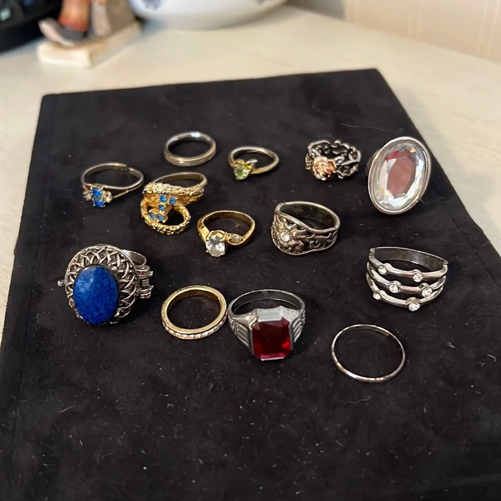 Lot of costume rings including perfume rings